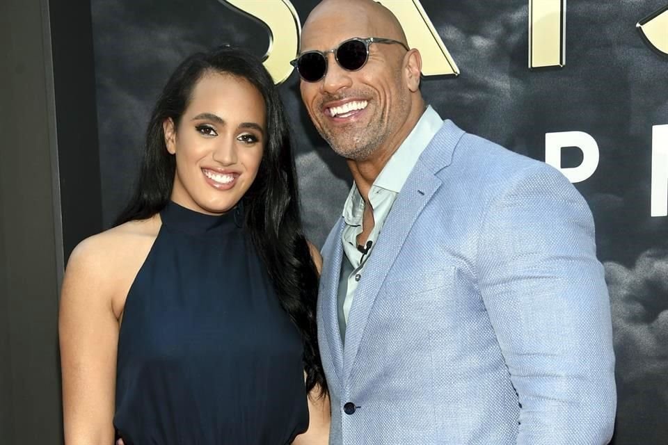 Simone, la hija del actor Dwayne 'The Rock' Johnson, debutará como luchadora en la WWE; ya inició su entrenamiento  y estrena nombre.