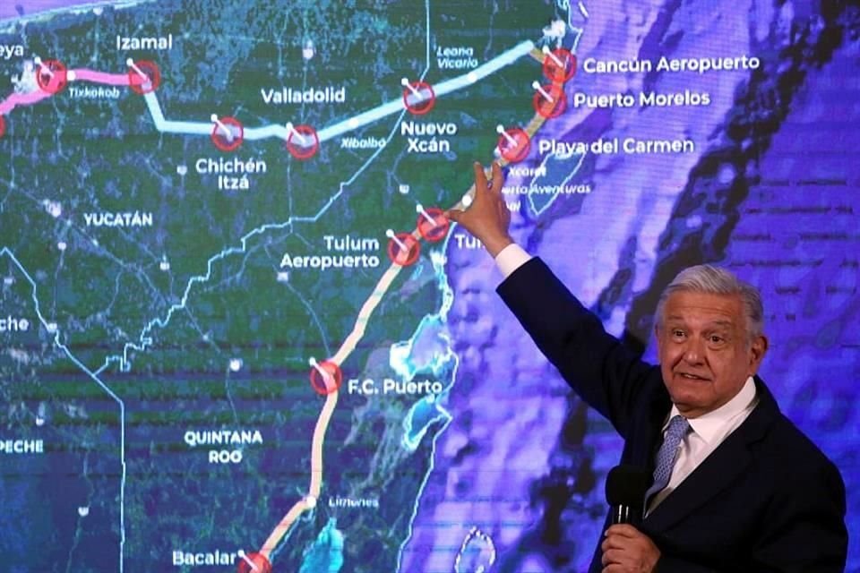 Luego que juez suspendió obras del Tramo 5 del Tren Maya, AMLO dijo que no van a imponerse los intereses particulares y que no lo detendrán.