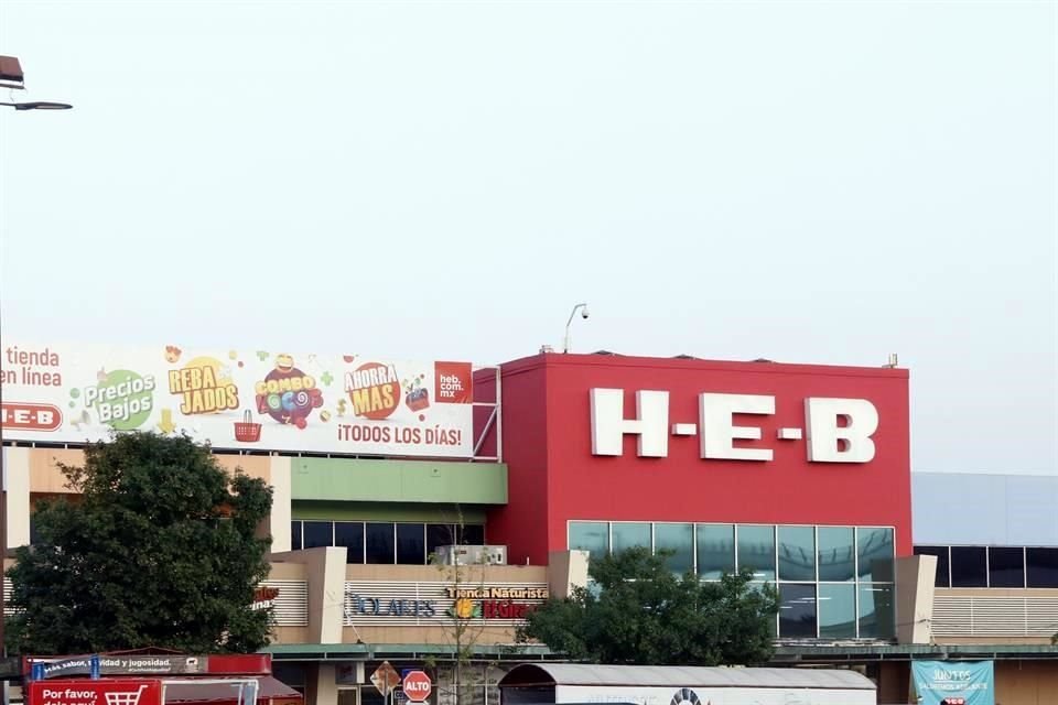 HEB en México aseguró que no han vendido la marca de fresas ni el lote señalado por la FDA en EU como una de las posibles causas de la Hepatitis A.