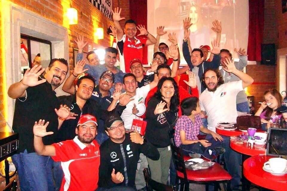 Felicidad entre los aficionados de la F1 por la renovación de Checo.