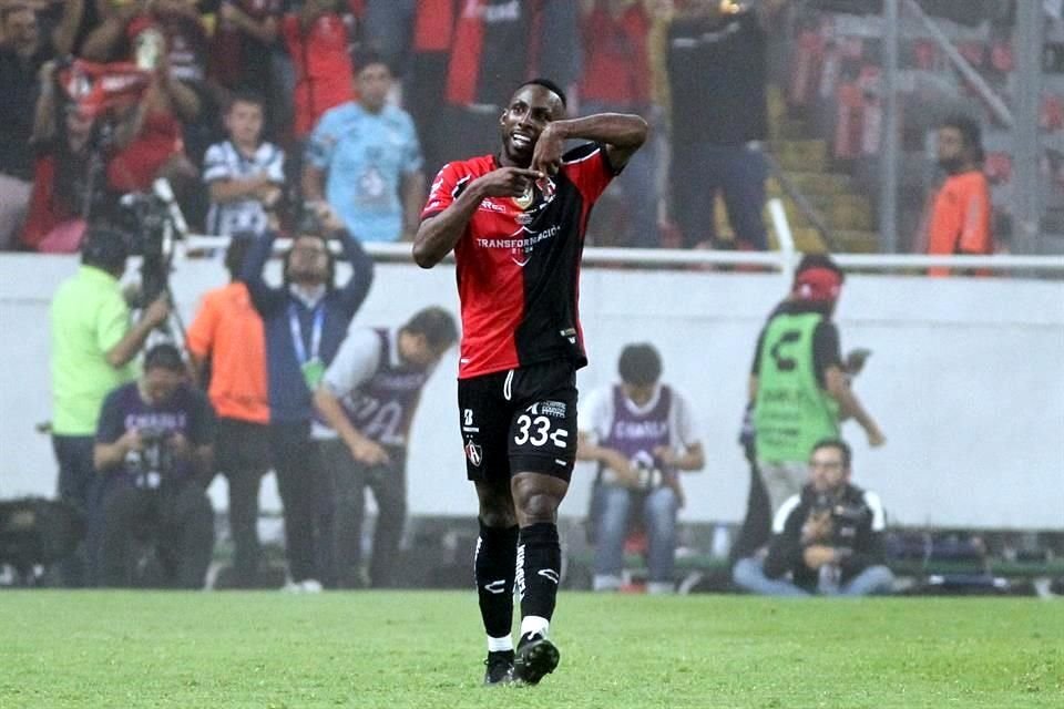 Julián Quiñones sonó para el América.