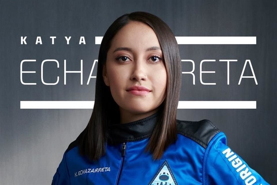 Katya Echazarreta antes de abordar la misión NS-21; ocupó el asiento 5.