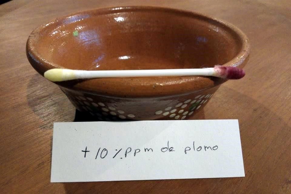 En experimentos se ha logrado detectar la presencia de plomo en cazuelas de barro.
