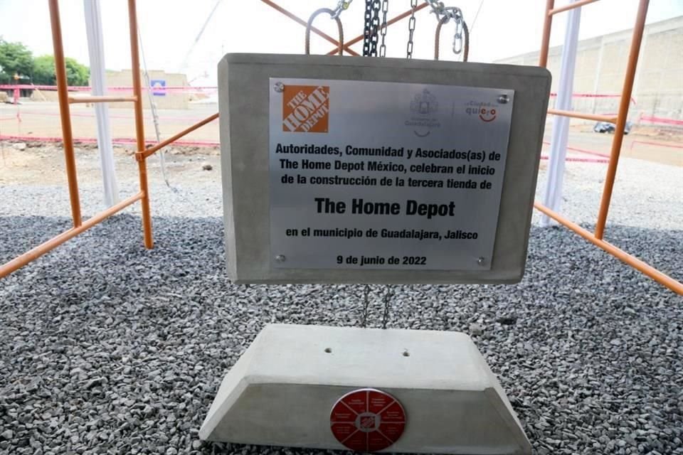 Home Depot comenzó la construcción de su novena tienda en Jalisco con inversión de 400 millones de pesos, que generará 100 empleos directos.