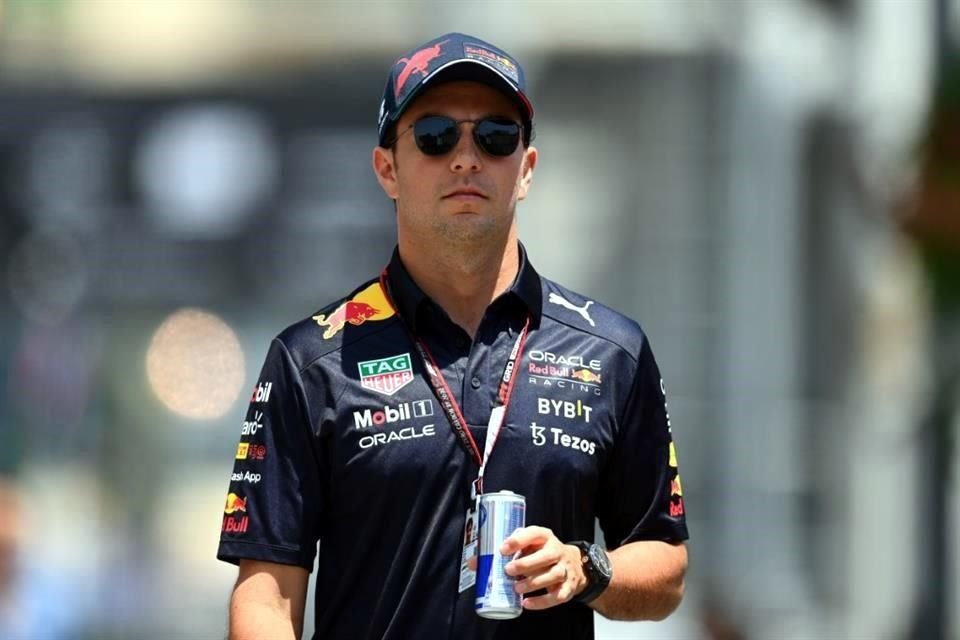 Sergio Pérez, piloto de Red Bull, llegó a Bakú para el Gran Premio de Azerbaiyán 2022.