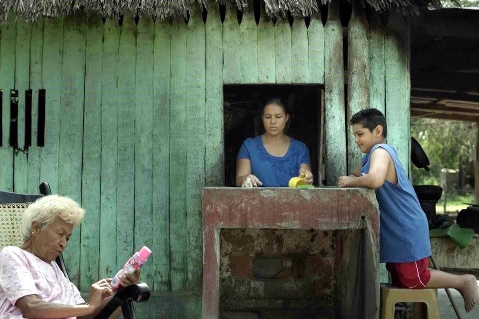 La multipremiada cineasta presenta su cuarto largometraje, El Reino de Dios, en el Festival Internacional de Cine en Guadalajara.