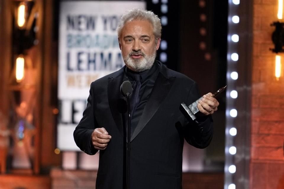El cineasta Sam Mendes triunfó, por 'The Lehman Trilogy', como Director de una Obra.