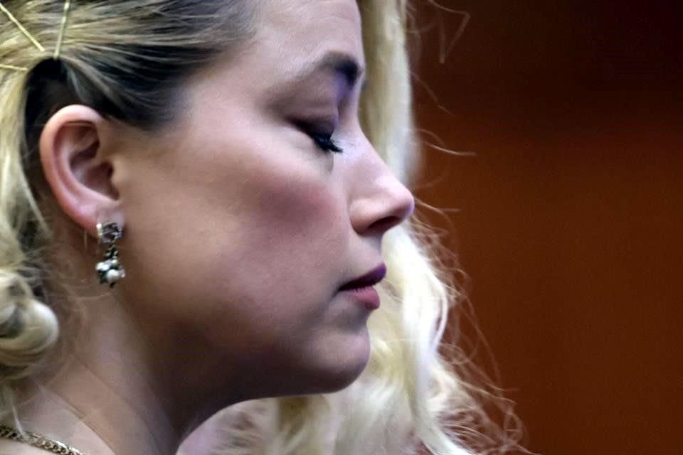 Amber Heard respalda que todo lo que expresó en el juicio contra Johnny Depp fue verdad; asegura arrepentirse de cosas que hizo y dijo.