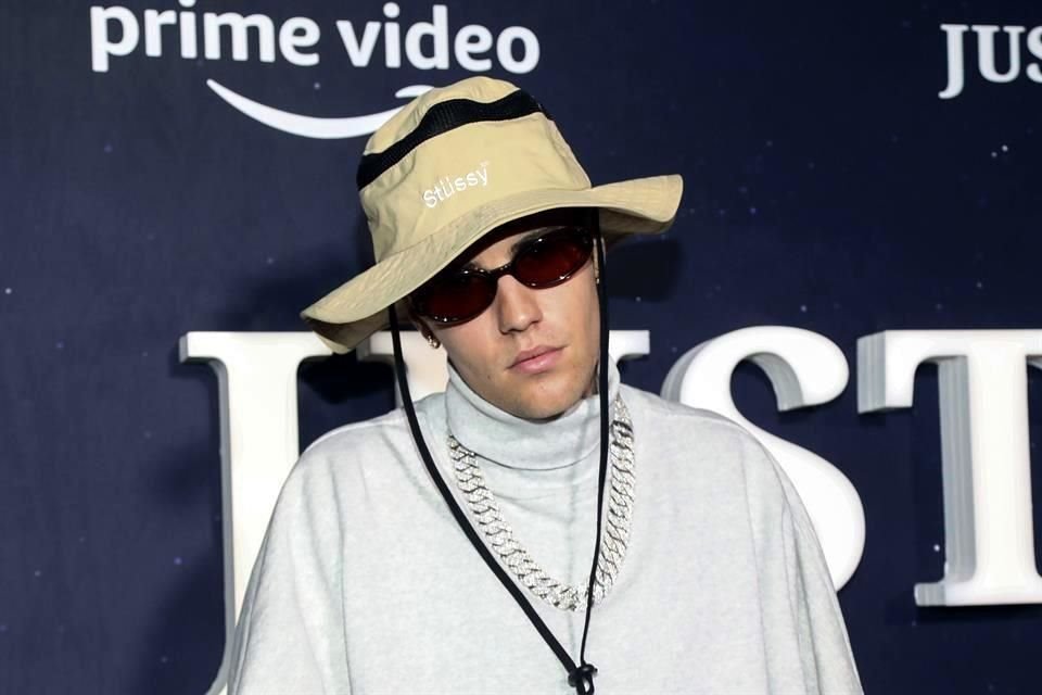 Justin Bieber compartió en Instagram que está mejorando su estado de salud y acompañó el mensaje con un toque de fe.