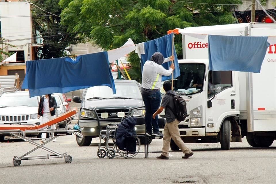 Algunos inconformes aseguraron que en más de 25 años de trabajo, jamás habían padecido condiciones tan precarias en el hospital.