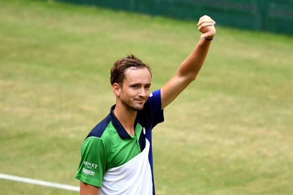 Daniil Medvedev ya está en los Cuartos de Final del torneo alemán.