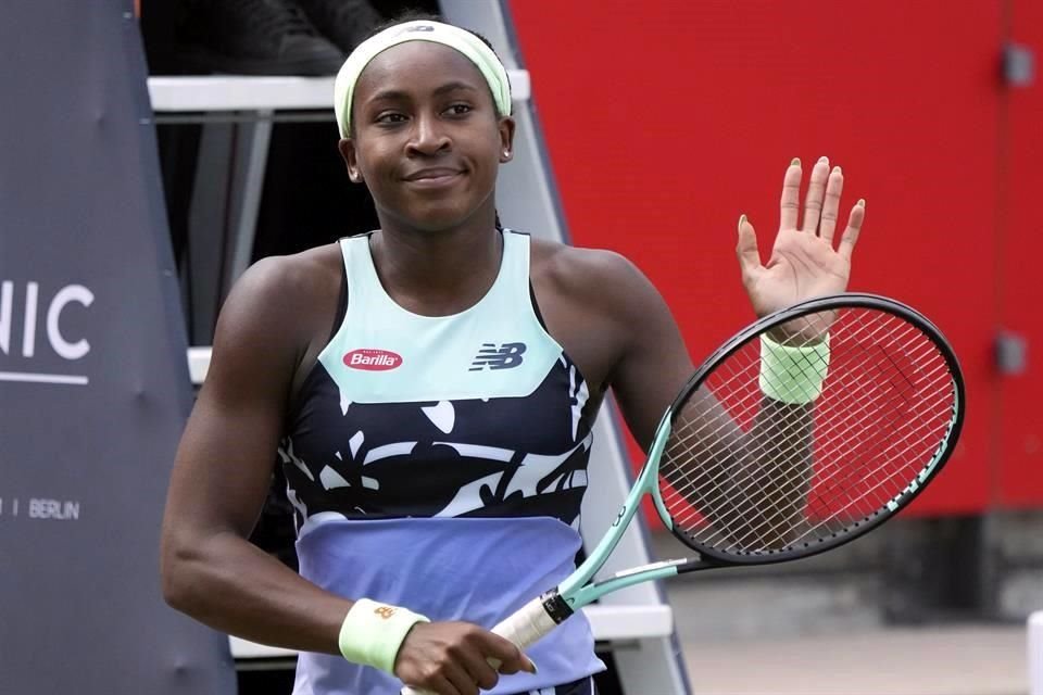 Coco Gauff, de Estados Unidos, también avanzó a los Cuartos de Final.