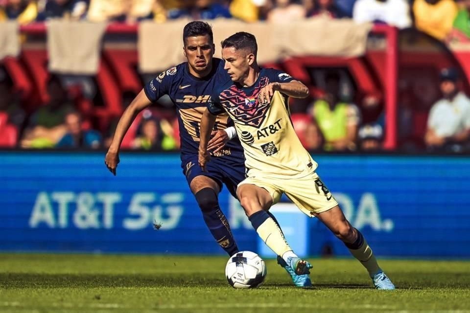 Pumas venció a América en Chicago.