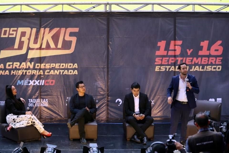 Conferencia de prensa sobre la gira de Los Bukis en Guadalajara.