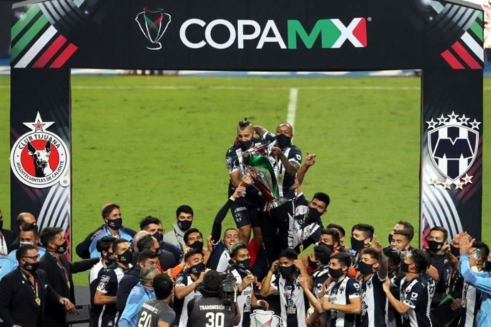 La tercera Copa ganada por Rayados se dio ante Xolos de Tijuana, club al que venció con global de 2-1 el 4 de noviembre del 2020, cerrando la serie en casa.