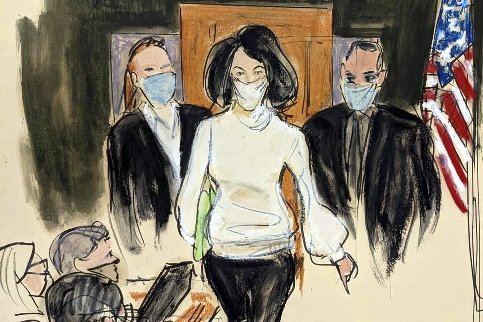 Un sketch de la corte de Ghislaine Maxwell entrando a su audiencia.