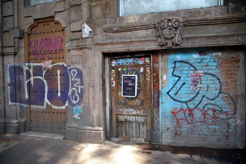 Los inmuebles patrimoniales en abandono suelen estar bajo el acecho de las inmobiliarias.