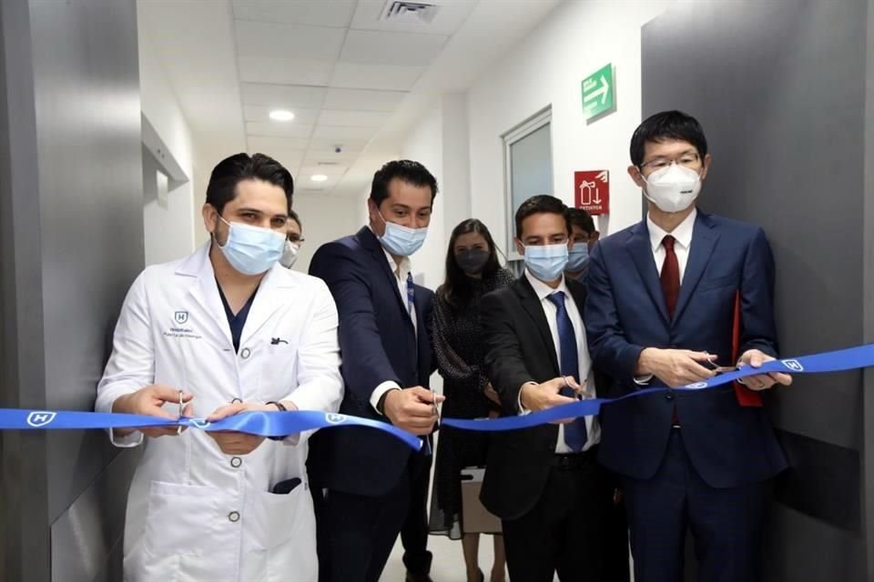 Inauguración del primer Radial Lounge en el Hospital Puerta de Hierro Andares.