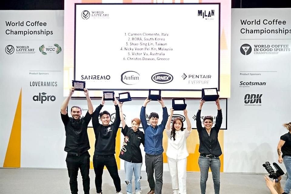 Los seis finalistas de la Competencia Mundial de Arte Latte 2022.