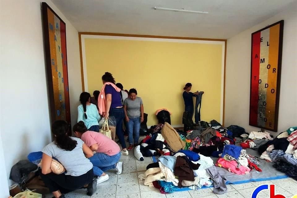 Los poblados cercanos se encargan de recibir a las familias.