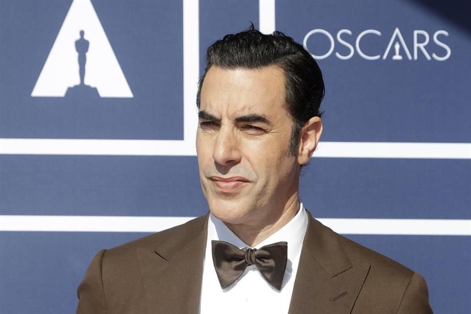 Sacha Baron Cohen ganó una demanda por difamación tras satirizar acusaciones de conducta sexual contra el ex presidente de la Corte Suprema.