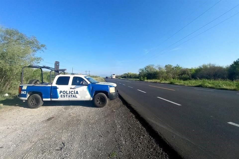 La Policía estatal mantiene  esta mañana vigilancia a la altura del kilómetro 70 de la carretera Cd. Victoria-Monterrey, que no registra bloqueos.