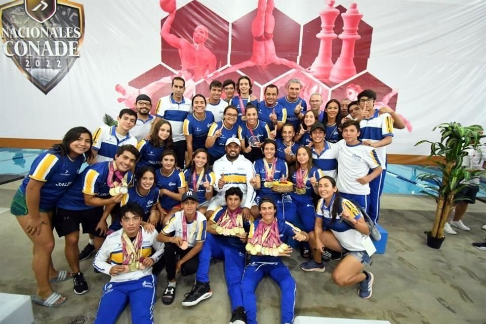 La delegación Jalisco de levantamiento de pesas ganó 26 medallas de oro en los Nacionales Conade.