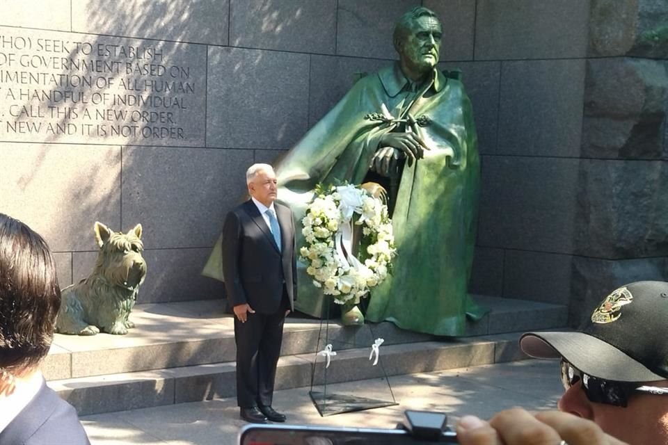 Andrés Manuel López Obrador visitó el Memorial a Franklin Delano Roosevelt.