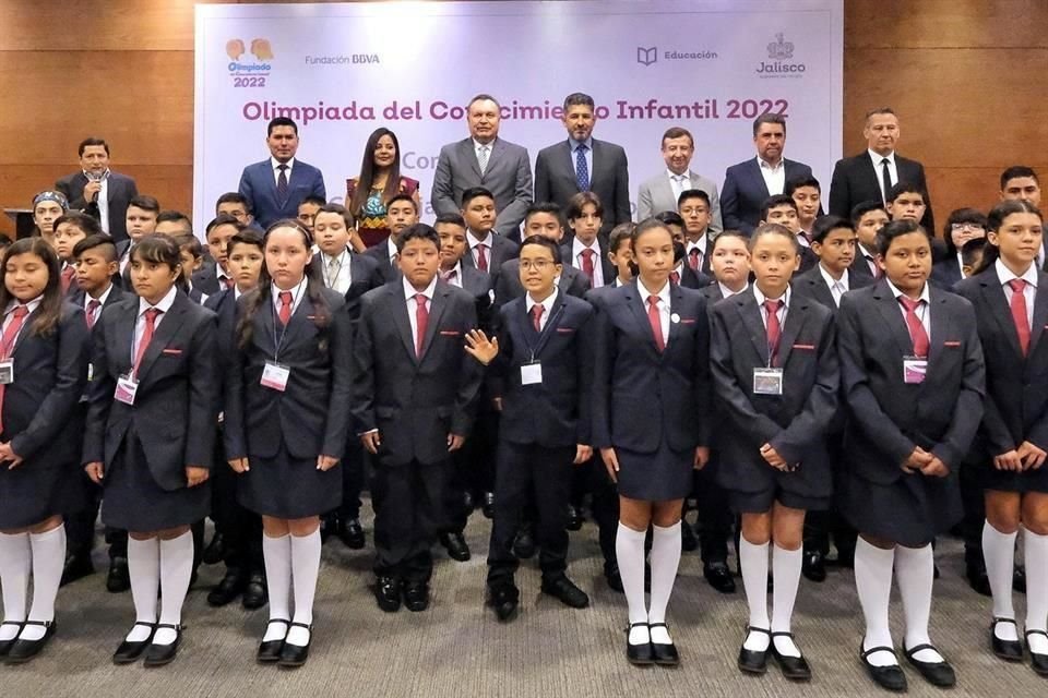 La Secretaría de Educación Jalisco premió a los 54 estudiantes que resultaron triunfadores en la Olimpiada del Conocimiento Infantil 2022.