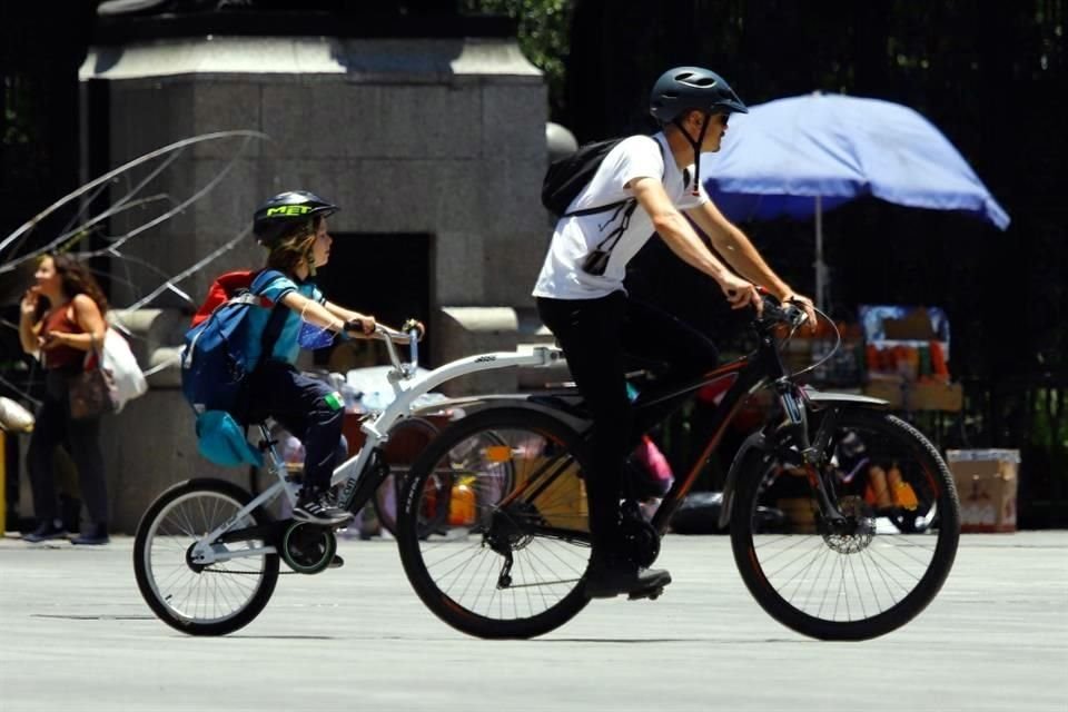 Los operadores deberán dar mantenimiento a las unidades para garantizar la seguridad de usuarios de bicicletas y monopatines sin anclaje.