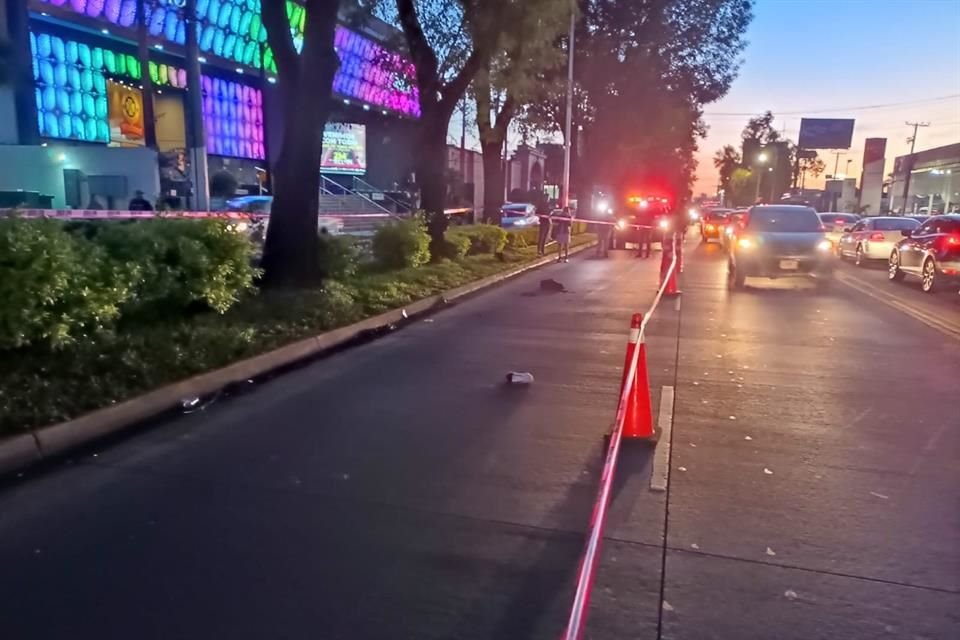 Un hombre perdió la vida luego de ser atropellado en la Avenida Adolfo López Mateos, a la altura de la Colonia Loma Bonita, en Zapopan.