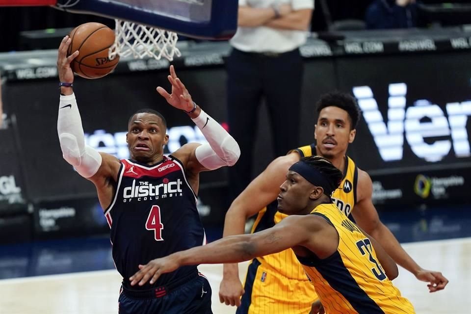 Westbrook fue dominante en la duela con los Wizards.