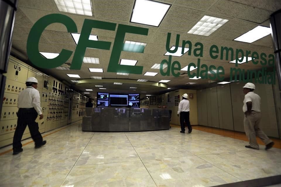 La Comisión Federal de Electricidad (CFE) sólo reconoce tener en proceso 11 arbitrajes internacionales, aunque en su reporte financiero anual asegura que todavía mantiene 16 procesos arbitrales de este tipo.