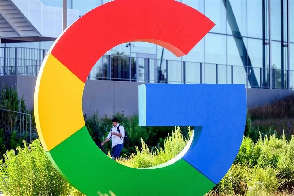 Google es una de las pocas grandes empresas tecnológicas de Estados Unidos que aún opera un servicio en Rusia desde que comenzó la guerra en Ucrania.