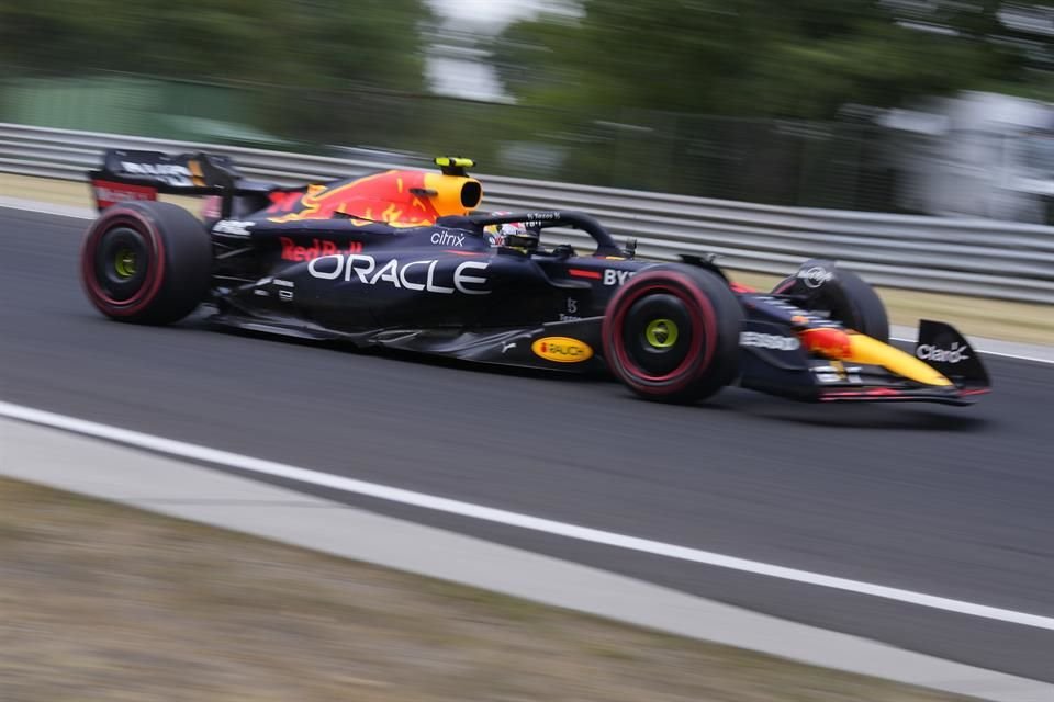 Checo Pérez no logró superar el último corte de la clasificación y saldrá en la posición 11 para el GP de Hungría.