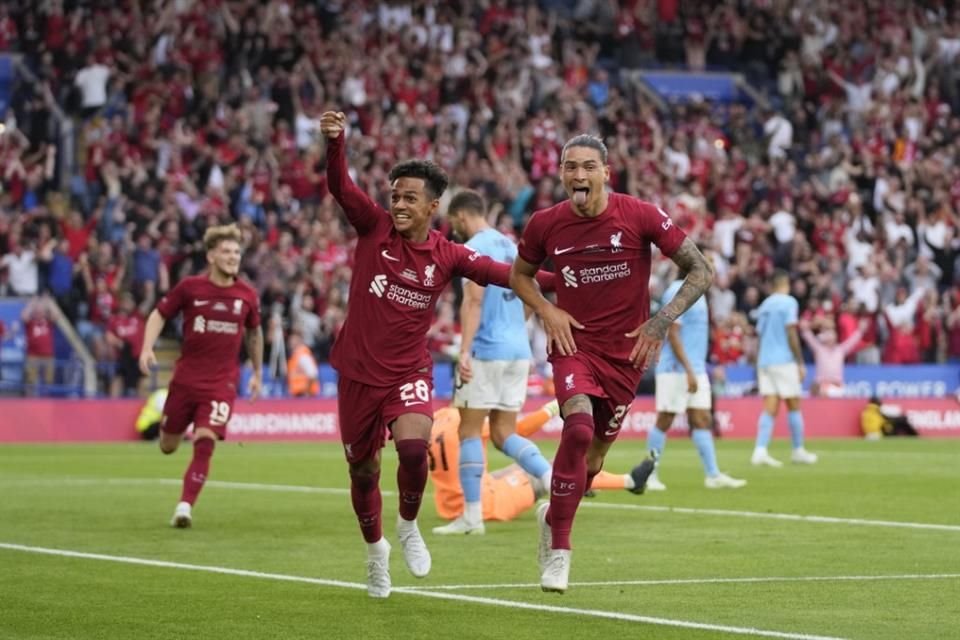 El Liverpool conquistó su primer título de la temporada.