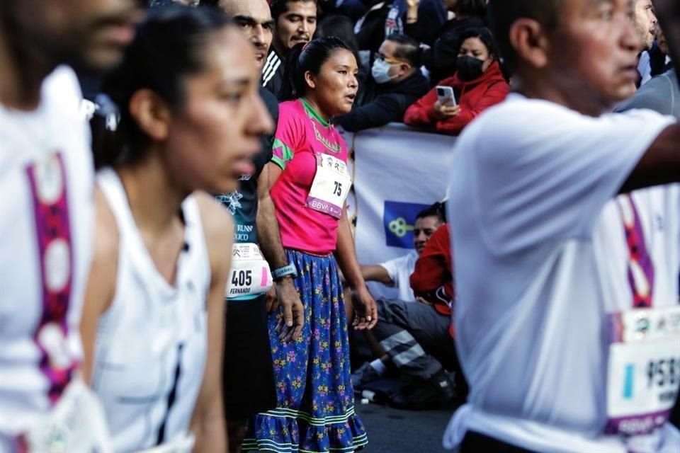 Con gran ánimo y esfuerzo se realizó el Medio Maratón de la CDMX 2022. Checa las mejores fotos del evento.