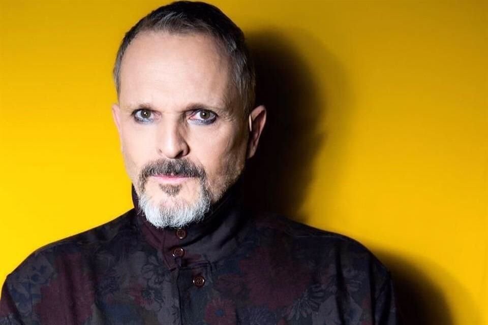 La ex pareja de Miguel Bosé, Nacho Palau, aseguró que aún mantiene comunicación con el cantante; le permitió ver a sus hijos.