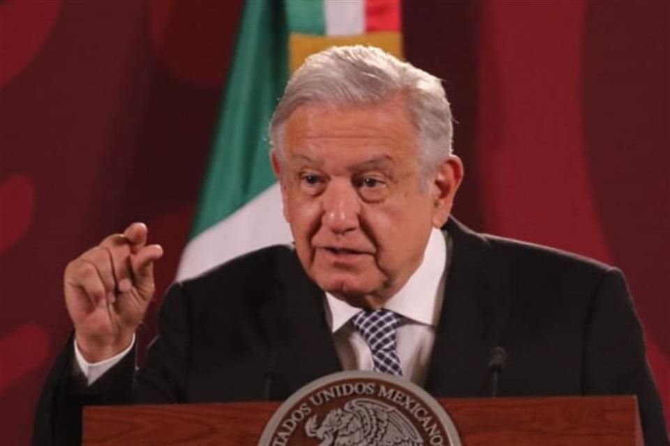 Andrés Manuel López Obrador en conferencia de prensa.