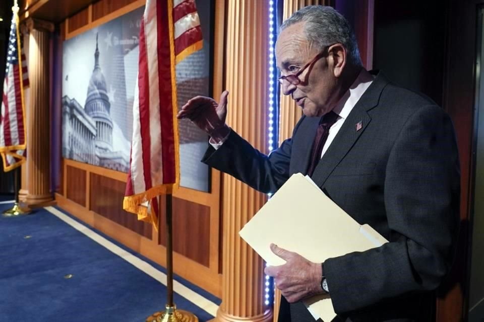 El líder de la mayoría del Senado, Chuck Schumer, dijo que  los demócratas mantendrán su palabra y pasará la ley.