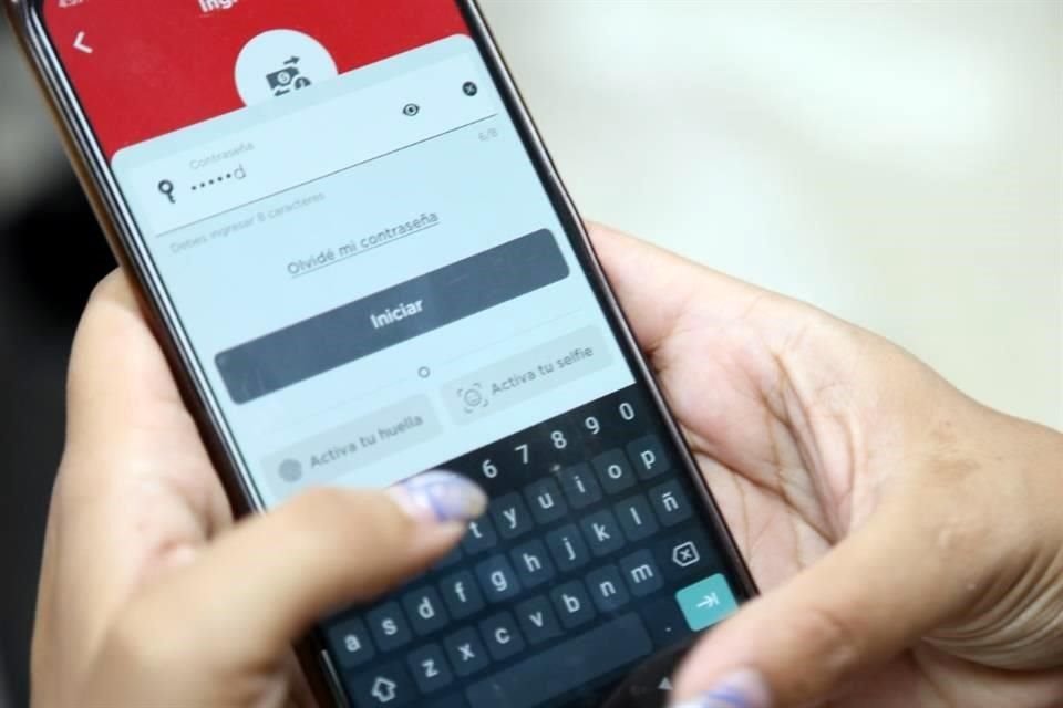 En un mes, el número de apps reportadas como montadeudas creció de 129 a 637. En ellas se ofrecen facilidades para obtener préstamos.