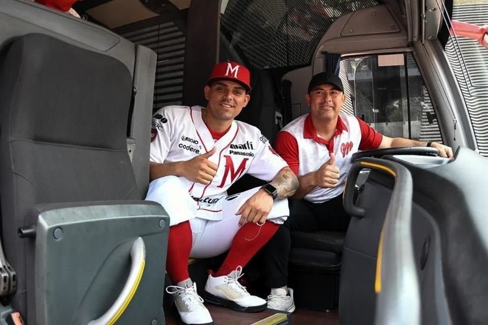 Roberto Osuna se mostró agradecido de volver a casa y colaborar para la Misión 17.