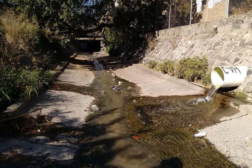 Señalan que hay que darle cuenta al Presidente López Obrador del grado de contaminación de manantiales y ríos.