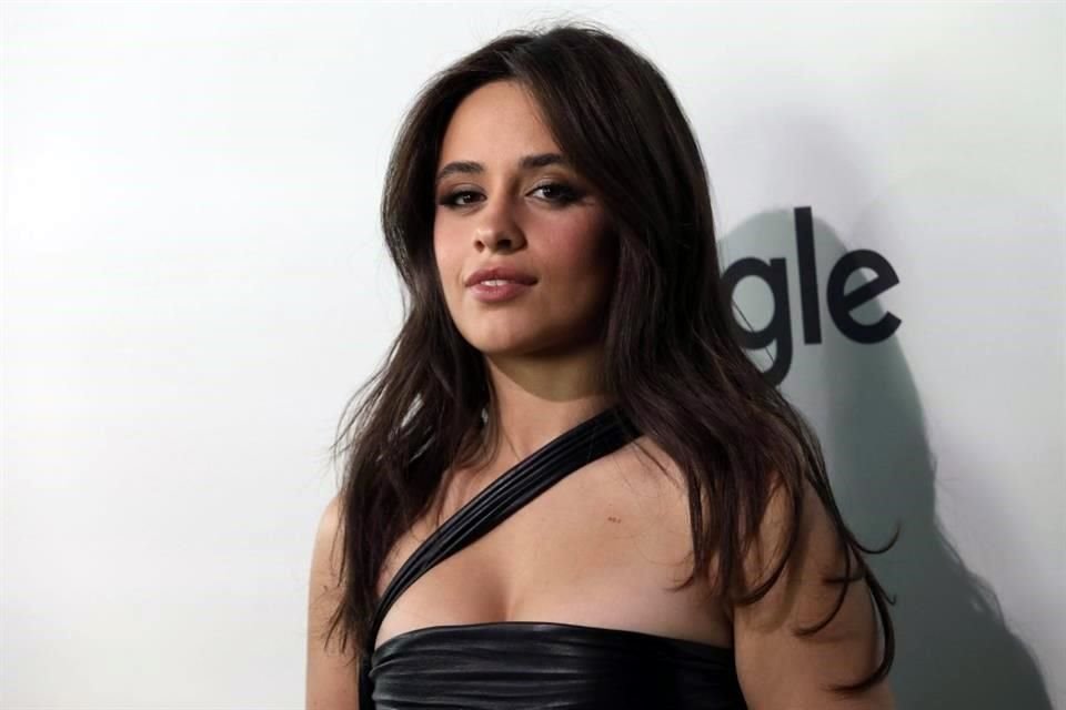 Camila Cabello mantiene un nuevo romance con Austin Kevitch, fundador de la aplicación de citas Lox Club; fueron captados en Los Ángeles.