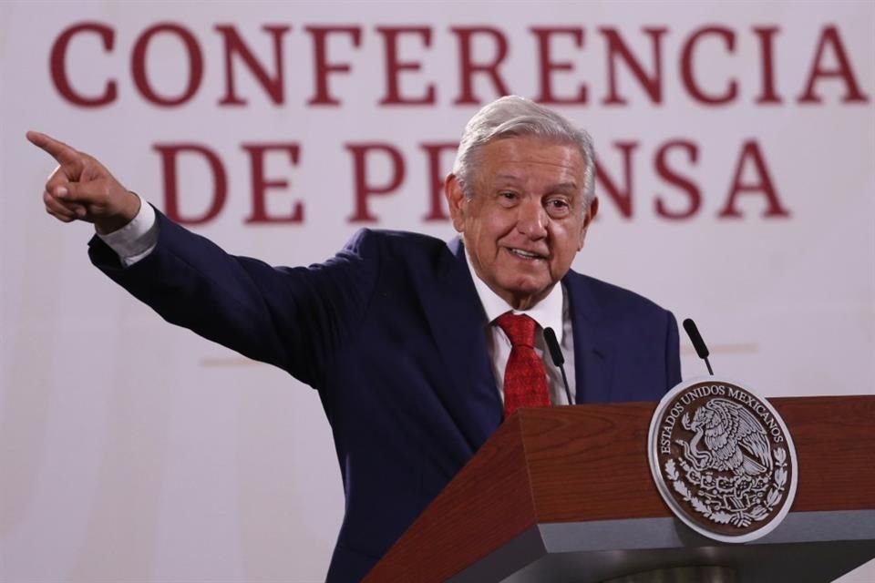 El Presidente Andrés Manuel López Obrador aseguró que luego del enfrentamiento entre fuerzas federales y criminales y de los bloqueos registrados en Jalisco y Guanajuato, hay detenidos.