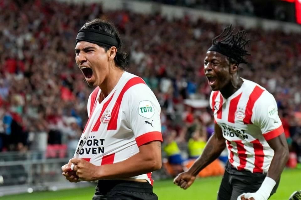Erick Gutiérrez fue uno de los héroes en el duelo de ayer, en el que el PSV avanzó al playoffs de la Champions League.