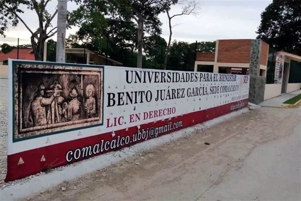 Al menos 600 alumnos de las Universidades para el Bienestar acusan que no les han entregado su título, por lo que han recurrido a la CNDH.