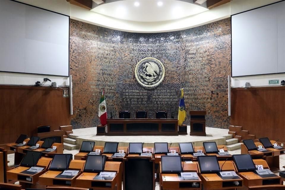 Diputados de MC, Morena, PAN, PRI y PVEM aprobaron el anteproyecto de Presupuesto 2023, que prevé engordar su sueldo en un 6.8 por ciento.