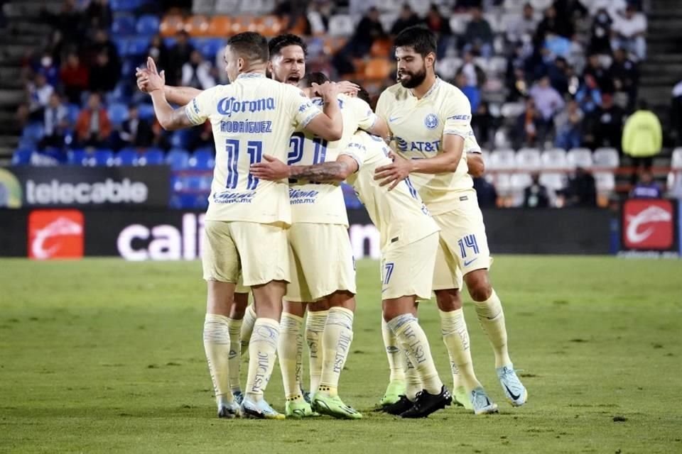 Las Águilas están levantando en el torneo.