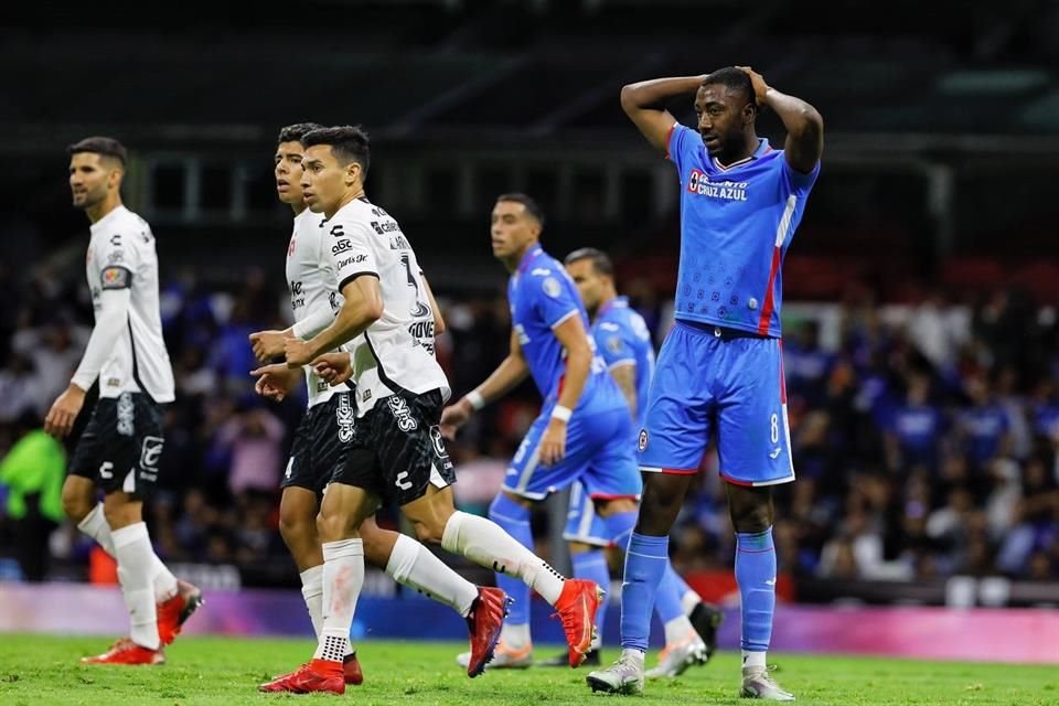 Cruz Azul perdió en casa frente a Xolos.